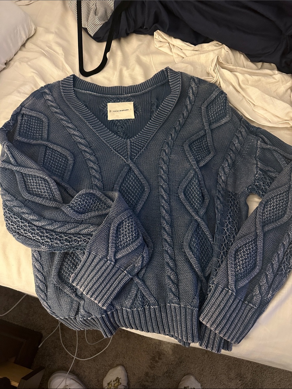 Lucky Brand Women's Blue Cable Knit V-Neck Sweater